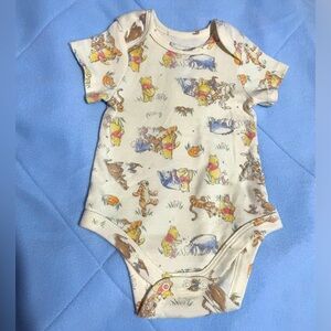 🍯 Disney Baby Winnie the Pooh Onesie 🍯